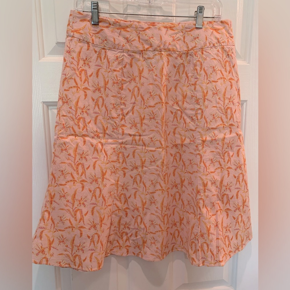 Gap skirt